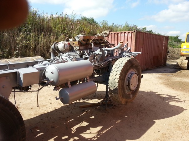Blasting & Priming Old Foden Chassis45